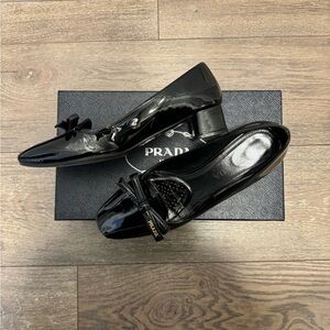 PRADA - Black patent leather block heels. Size 7 (IT37) in box.
